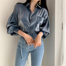 Load image into Gallery viewer, Retro Button Up Blouse